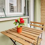 F&F Apartment - Ostiense Metro Garbatella