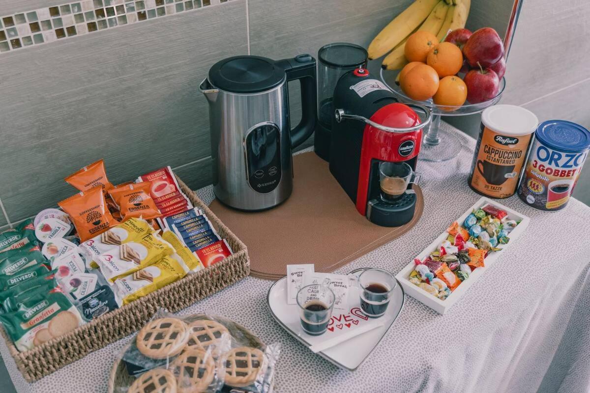 Ama 5 Minuti Dal Colosseo Apartment *